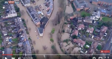 فيضانات بريطانيا