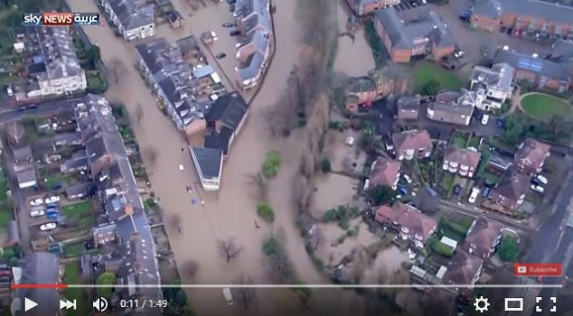 فيضانات بريطانيا