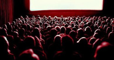 السعودية تنفي السماح بصالات السينما