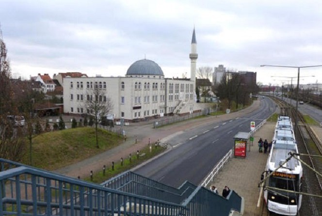 مركزا إسلاميا في شمال المانيا