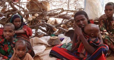 الخرطوم تعامل مواطني جنوب السودان باعتبارهم أجانب