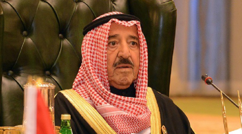 امير الكويت يعزي رئيس الإمارات فى ضحايا حادث تحطم طائرة فلاي دبي
