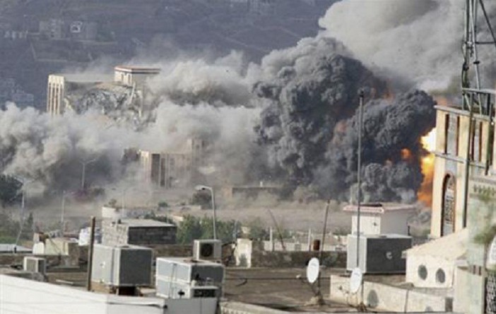 مسئول أممي يدين القصف العشوائي على الأحياء السكنية بمدينة الزاوية غرب طرابلس