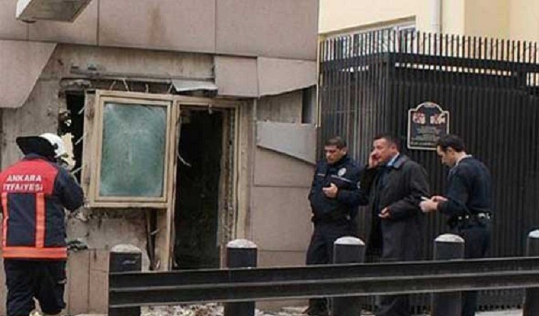 العثور على سيارة محملة بالمتفجرات قرب مبنى حكومي بتركيا