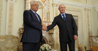 عباس يطلب من روسيا العمل على إنهاء الاحتلال