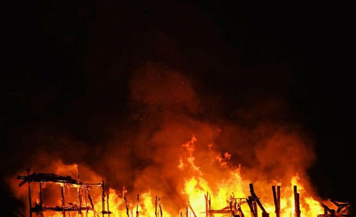 ارتفاع حصيلة ضحايا اندلاع حريق كبير جنوبي الهند إلى 100 قتيل