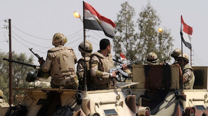 مقتل 3 جنود في هجوم إرهابي شمال سيناء