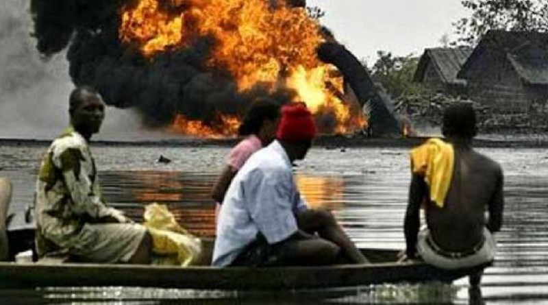 متمردون يفجرون منصة نفطية لمجموعة "شيفرون" الأمريكية في نيجيريا