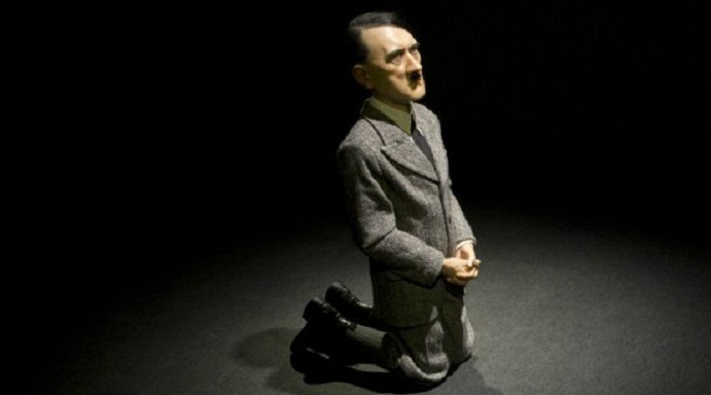 بيع تمثال "هتلر الراكع" في مزاد بأكثر من 17 مليون دولار