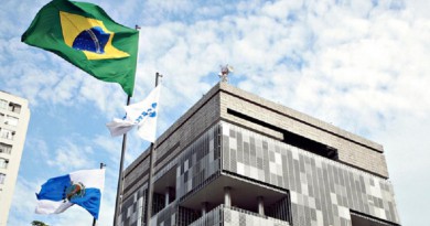 البرازيل تعلن عجزا أسوأ من المتوقع بـ46.8 مليار دولار