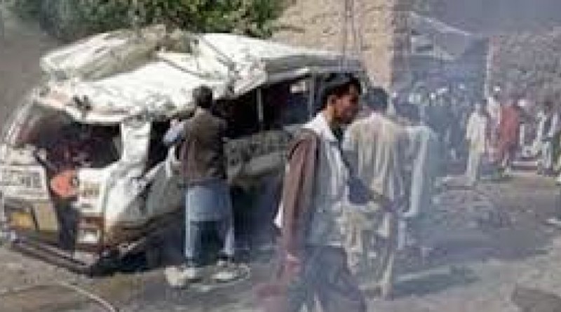 مصرع  نحو 50 في تصادم حافلتين وصهريج وقود في أفغانستان