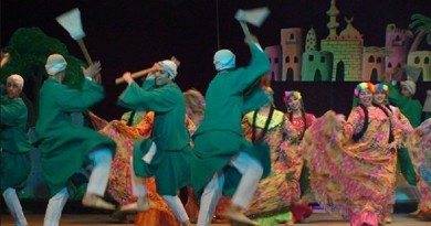 مركز الشرق الاوسط يقيم 4 عروض مسرحية لابناء البدو فى الاسماعيلية