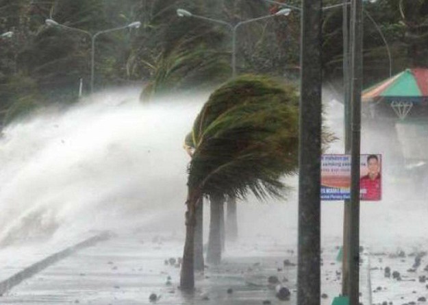 الصين تصدر تحذيرًا من إعصار "نيدا"
