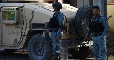 هجوم على حافلة سياح أجانب غربي أفغانستان يودى الى مقتل 17 شخصا