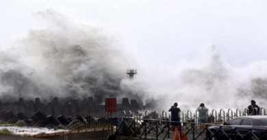 الصين تغلق المدارس وتلغي عشرات الرحلات الجوية بسبب الإعصار "ميجي"