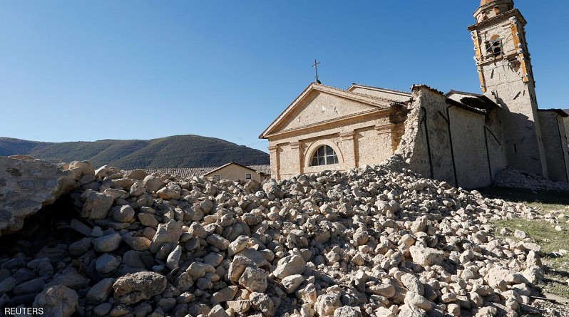 زلزال إيطاليا يدمر كنائس تاريخية