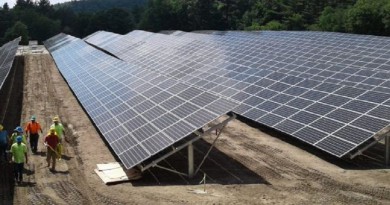 أبوظبي تتعاقد على بناء محطة للطاقة الشمسية بأفضل سعر