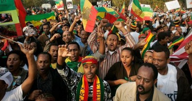 5 أدلة تؤكد تشابه الثورة المصرية بالإثيوبية.. ولكن هل تنجح الإثيوبية في عزل النظام ؟