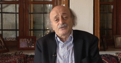 جنبلاط يمهد الطريق أمام عون لرئاسة لبنان