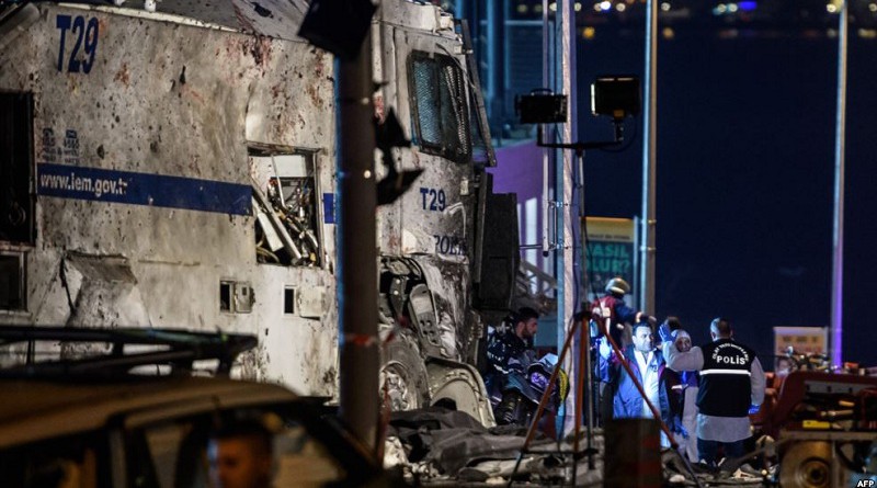 مقتل وإصابة العشرات في تفجير مزدوج بإسطنبول