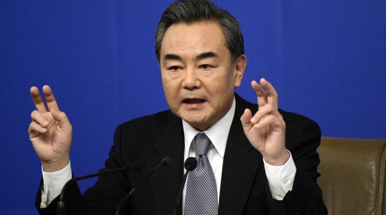 "بكين" تعرض على "بيونج يانج" التخلي عن النووي مقابل وقف المناورات الأمريكية
