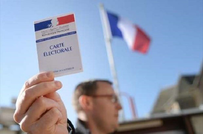 بالصور: بدء الجولة الأولى من الانتخابات الرئاسية الفرنسية