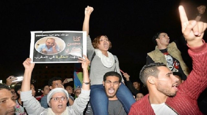 محكمة مغربية تصدر حكمًا بقضية بائع السمك محسن فكري
