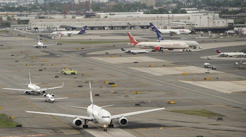 اغلاق مطار نيوارك في نيوجيرسي
