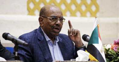 هل يشارك البشير فى القمة المزمع عقدها بالرياض ؟