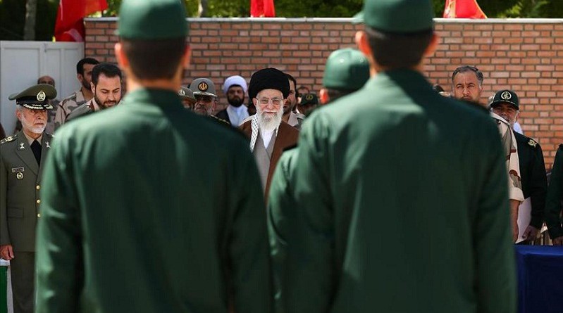 رغم تبنى داعش ...الحرس الثوري الإيراني يتهم السعودية وأمريكا بالوقوف وراء هجومي طهران