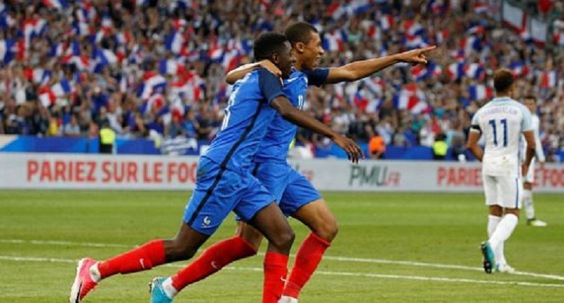 اهداف مباراة فرنسا وإنجلترا