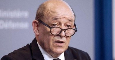 وزير الخارجية الفرنسي الجديد جان إيف لو دريان