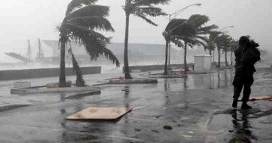 مركز أمريكي يتوقع تحول العاصفة المدارية إلى إعصار يضرب المكسيك