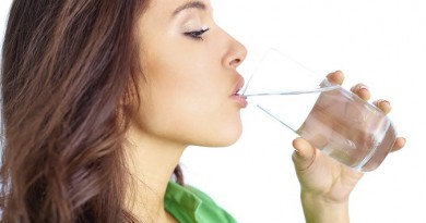 صيغة علمية بسيطة ترشدك إلى كمية الماء التي عليك شربها يوميًّا
