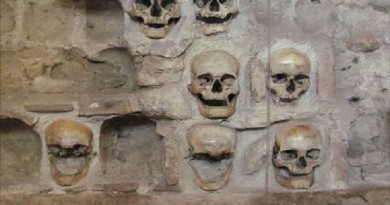 اكتشاف برج من الجماجم البشرية في المكسيك يعود لحضارة الأزتيك