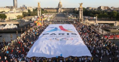 Paris poised to welcome 2024 Olympics after LA agrees to host 2028 Games