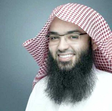 "عكاظ": العجمي يجمع التبرعات لـ"القاعدة" من الكويت