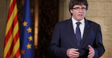 زعيم كتالونيا المقال يقبل إجراء انتخابات مبكرة