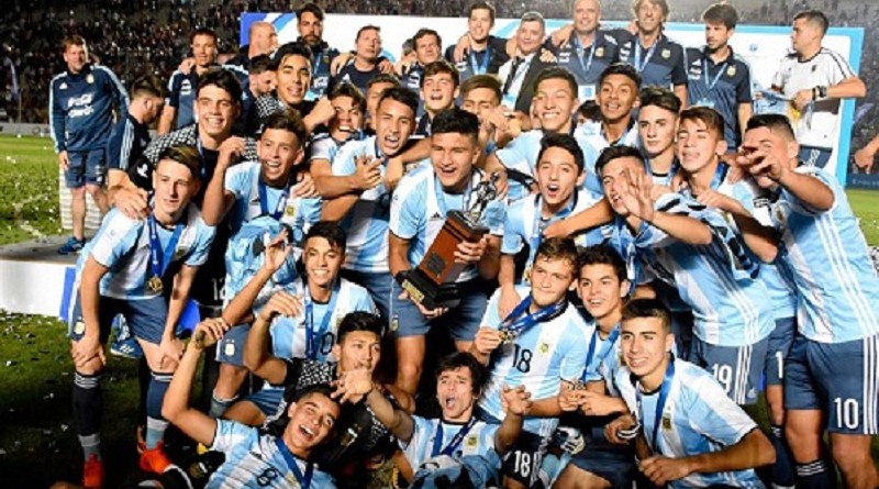 الأرجنتين تتوج بلقب بطولة أمريكا الجنوبية