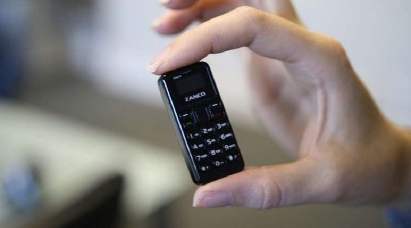 أصغر هاتف في العالم!