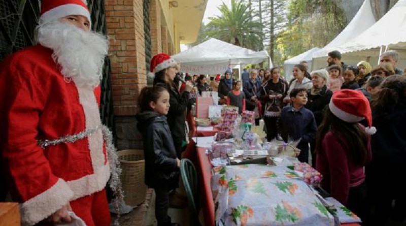 افتتاح سوق لعيد الميلاد في الجزائر