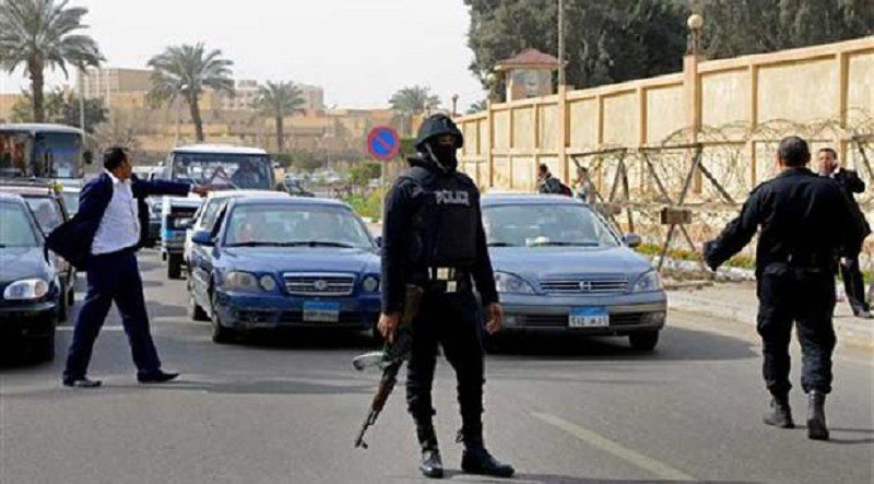 مقتل خمسة مسلحين باشتباك مع الشرطة المصرية
