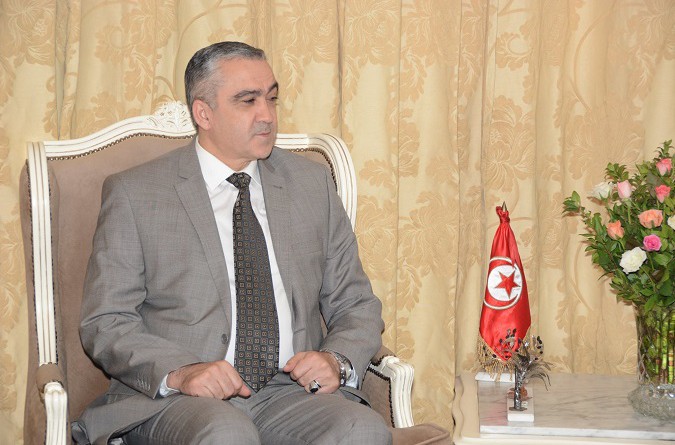 وزير داخلية تونس: داعش والقاعدة متورطان في تحريك الشارع
