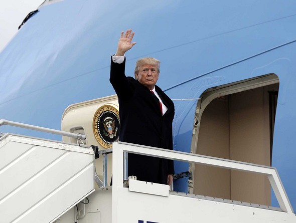 صحيفة: ترامب استبدل ثلاجات طائرته الرئاسية بـ 24 ملايين دولار