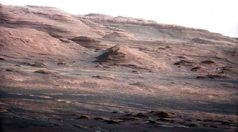 ميكروبات على الأرض قد تكشف "الحياة المخفية" على المريخ