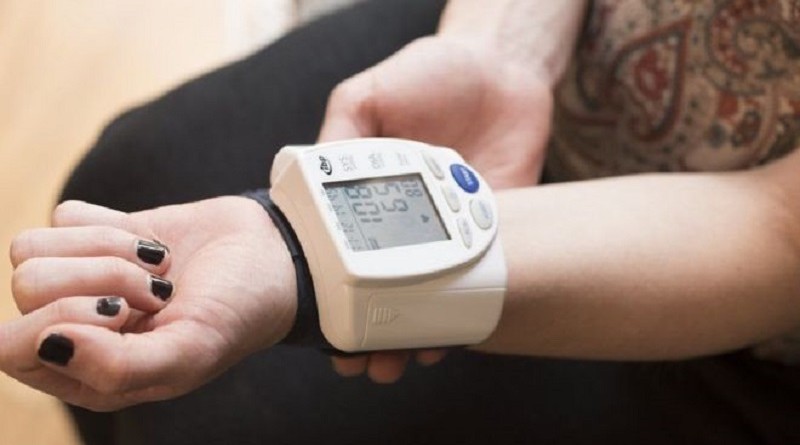 دراسة تحذر من ارتفاع ضغط الدم "الخفي" بعد الولادة