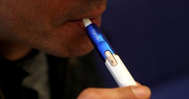 خبراء: التحول إلى السجائر الإلكترونية يحقق مكاسب صحية أكبر