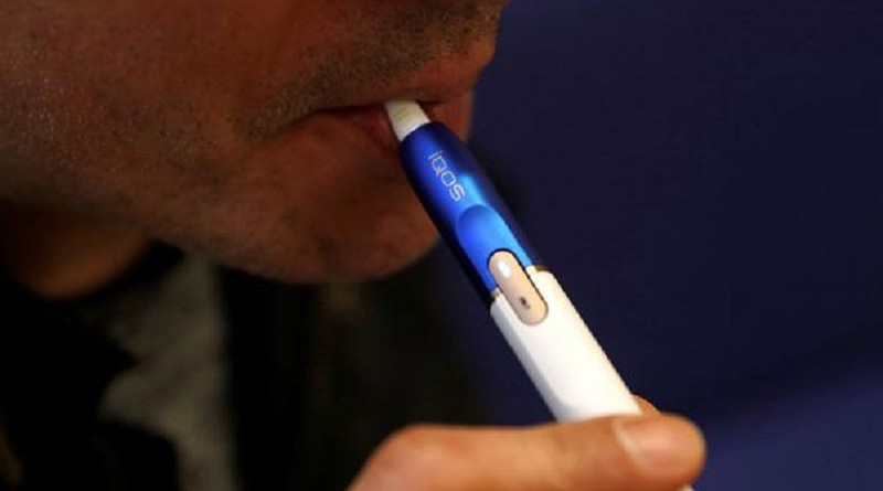 خبراء: التحول إلى السجائر الإلكترونية يحقق مكاسب صحية أكبر