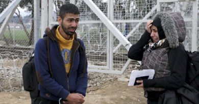 كيف يعيش اللاجئون حالات الحزن ويتغلبون عليها في الغربة؟