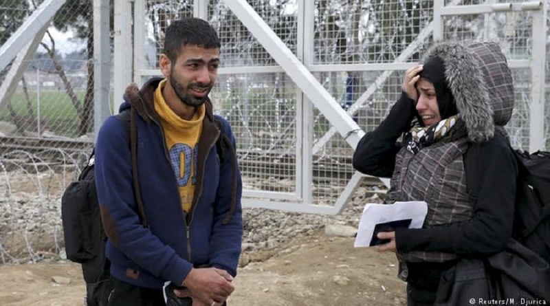 كيف يعيش اللاجئون حالات الحزن ويتغلبون عليها في الغربة؟